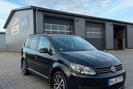 VW Touran 270.000 km 5.900 &euro; Würzburg 97084