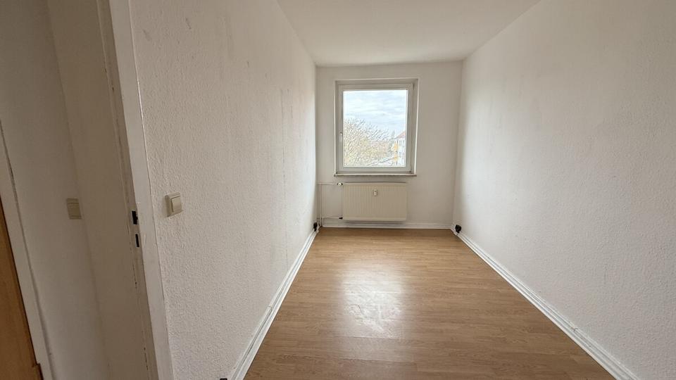 Etagenwohnung Wittenberg Lutherstadt - 3 Zimmer, 61 m&sup2;, 315&euro; | Angebot:25985604