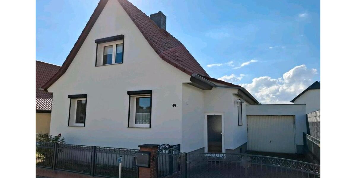 Einfamilienhaus Wolmirstedt - 4 Zimmer, 100 m&sup2;, 1.150&euro; | Angebot:25367930