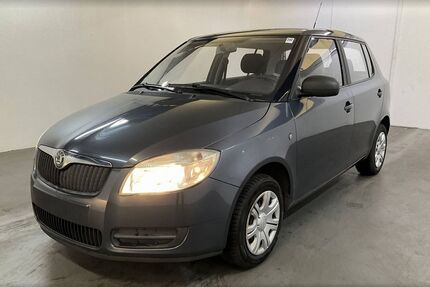 Skoda Fabia 70.300 km 3.599 € Frankfurt/Main 65933
