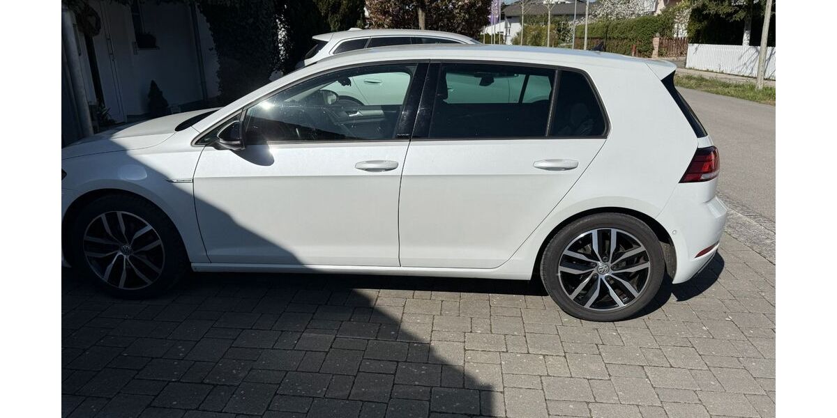 VW Golf 46.850 km 17.000 &euro; Türkheim 86842