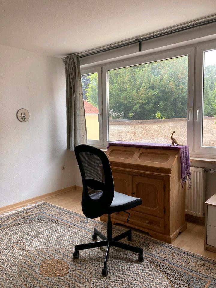 ruhige zentrumsnahe Wohnung für Studierende Azubis