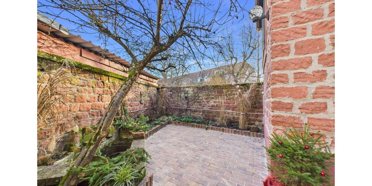 Erdgeschoßwohnung Kaiserslautern Einsiedlerhof - 3 Zimmer, 106 m&sup2;, 1.450&euro; | Angebot:25537412