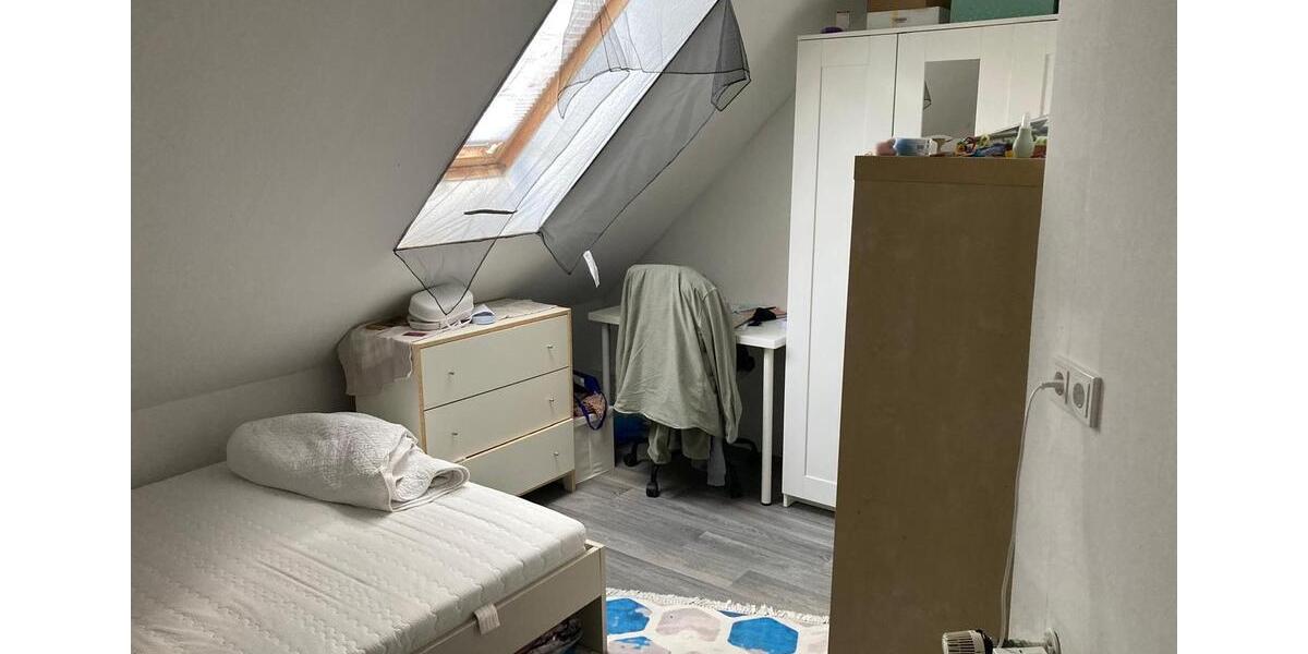 Dachgeschoßwohnung Peine Peine Kernstadt - 4 Zimmer, 90 m&sup2;, 159.000&euro; | Angebot:27118088