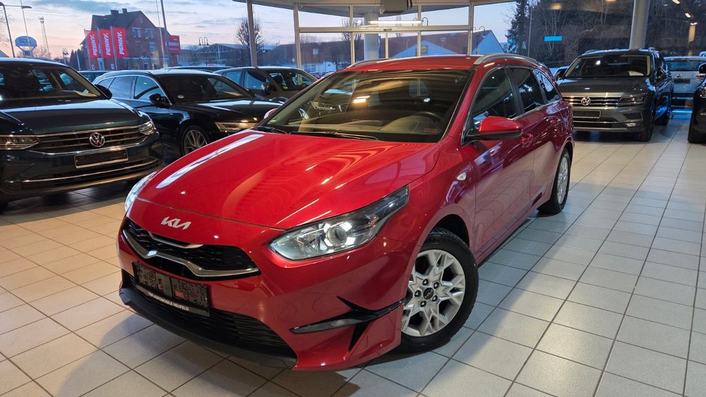 Kia ceed Sportswagon 35.000 km 18.999 &euro; Salzkotten 33154