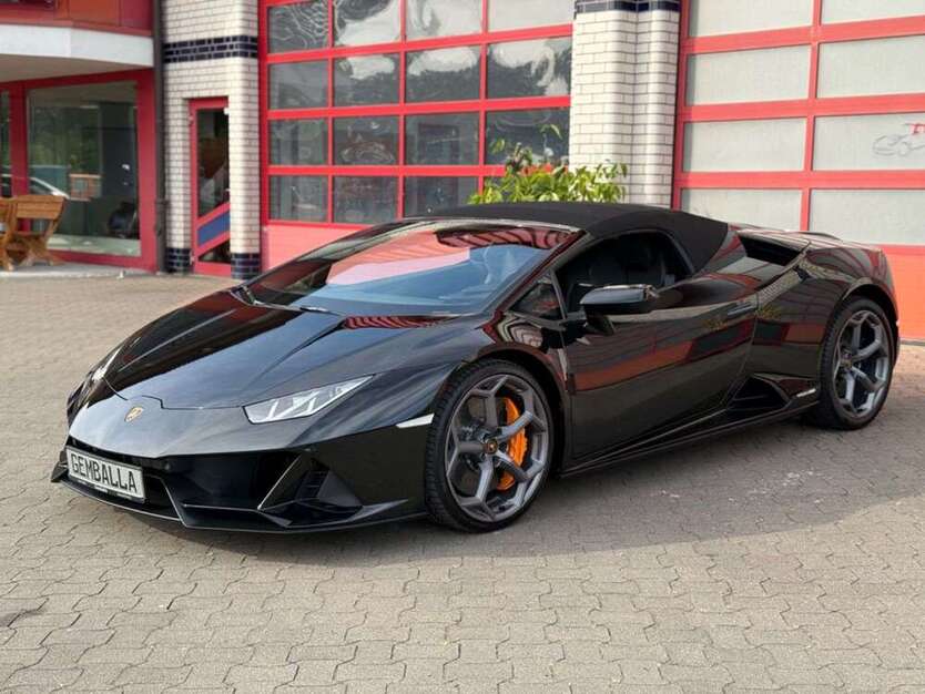 Lamborghini Huracán 6.100 km 296.000 € Braunschweig 38112