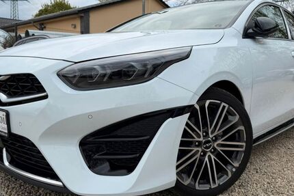Kia ceed / Ceed 29.968 km 24.990 &euro; Großbeeren 14979