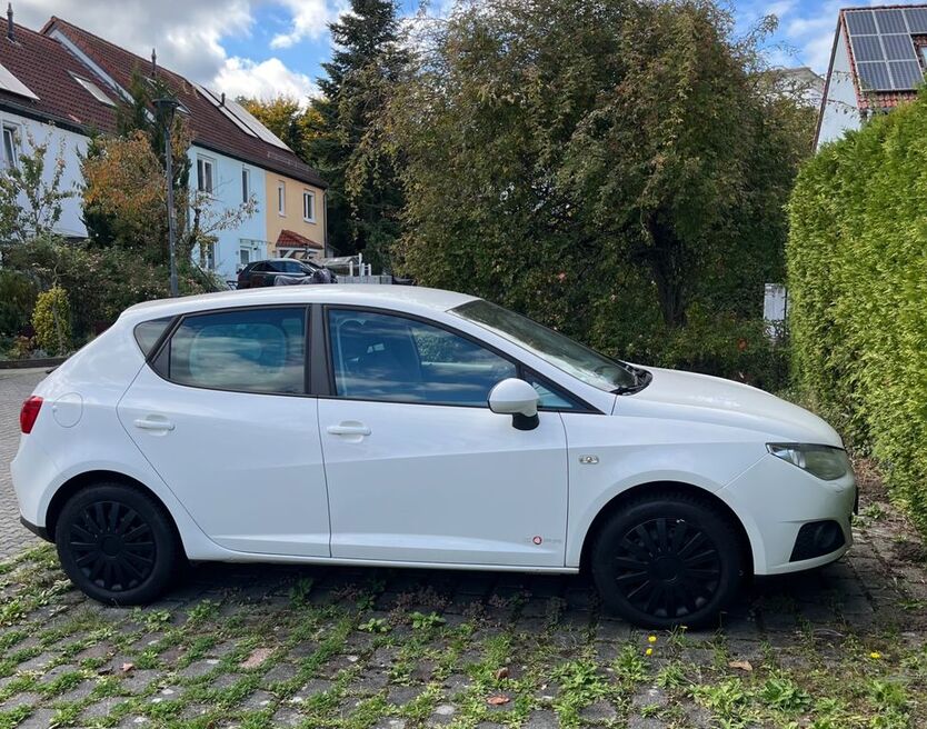 Seat Ibiza 62.212 km 5.200 € Bad Vilbel 61118