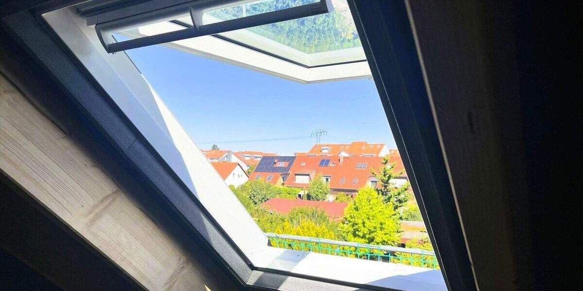 Ruhe mit Blick über Felder: Exklusives wohngesundes Plusenergie-Doppelhaus, S-Bahn fußläufig 6 zimmer