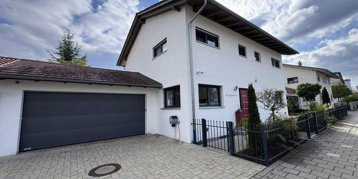 Einfamilienhaus Hilpoltstein - 7 Zimmer, 165 m&sup2;, 1.069.000&euro; | Angebot:25748735