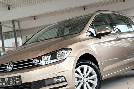 VW Touran 70.250 km 17.991 &euro; Siegen 57078