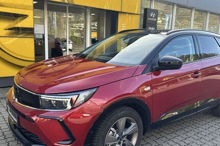 Opel Grandland (X) 16.020 km 29.990 &euro; Espelkamp 32339