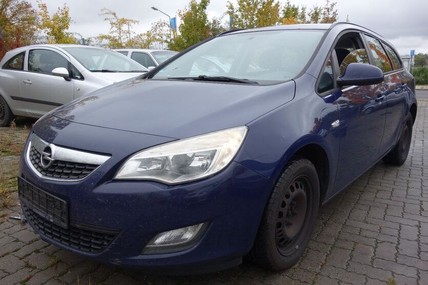 Opel Astra 402.000 km 1.490 € Hof 95030