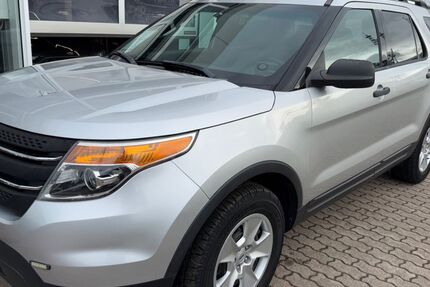 Ford Explorer 187.924 km 11.890 € Rostock 18059