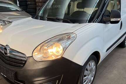 Opel Combo 98.000 km 5.980 &euro; Nürnberg 90439