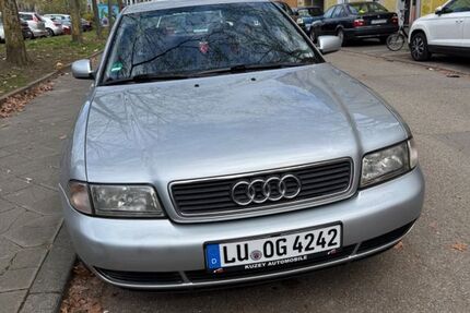 Audi A4 154.000 km 1.600 &euro; Ludwigshafen am Rhein 67063