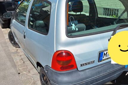 Renault Twingo 101.000 km 1.250 &euro; München 81667