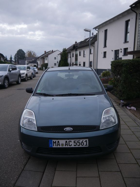 Ford Fiesta 220.000 km 1.299 € Mutterstadt 67112