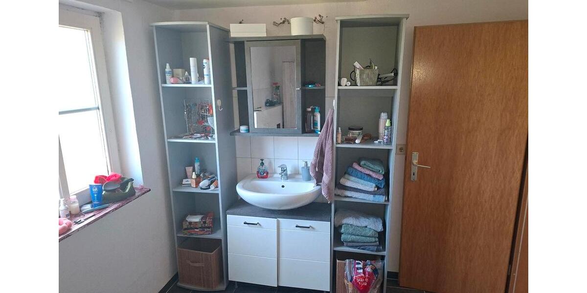 Doppelhaushälfte Schortens - 6 Zimmer, 120 m&sup2;, 850&euro; | Angebot:26025770