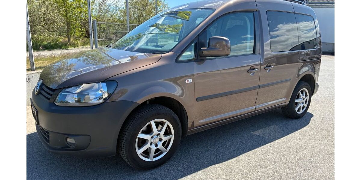 VW Caddy 172.000 km 6.990 &euro; Greifswald 17489