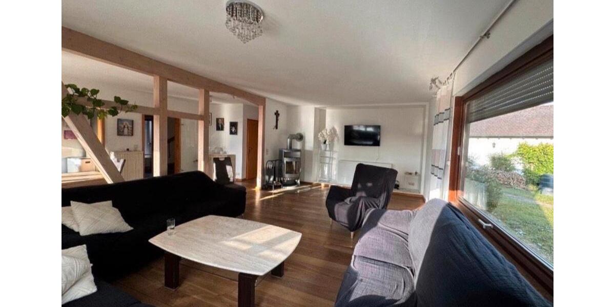Einfamilienhaus Pfullendorf - 8 Zimmer, 170 m&sup2;, 590.000&euro; | Angebot:27076708