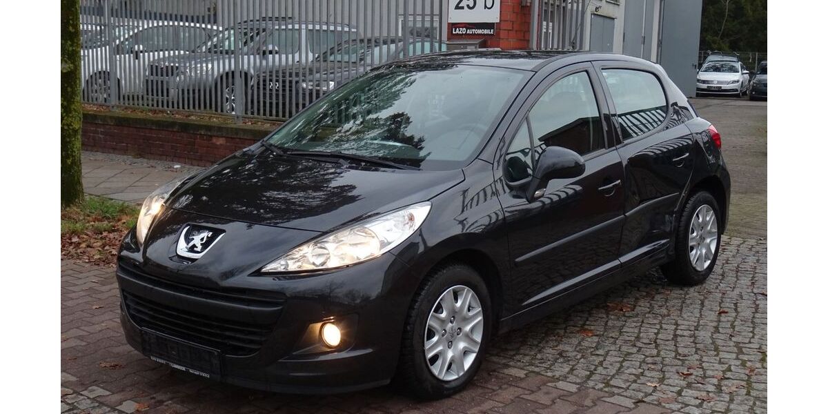 Peugeot 207 93.000 km 1.990 &euro; Berlin 12099