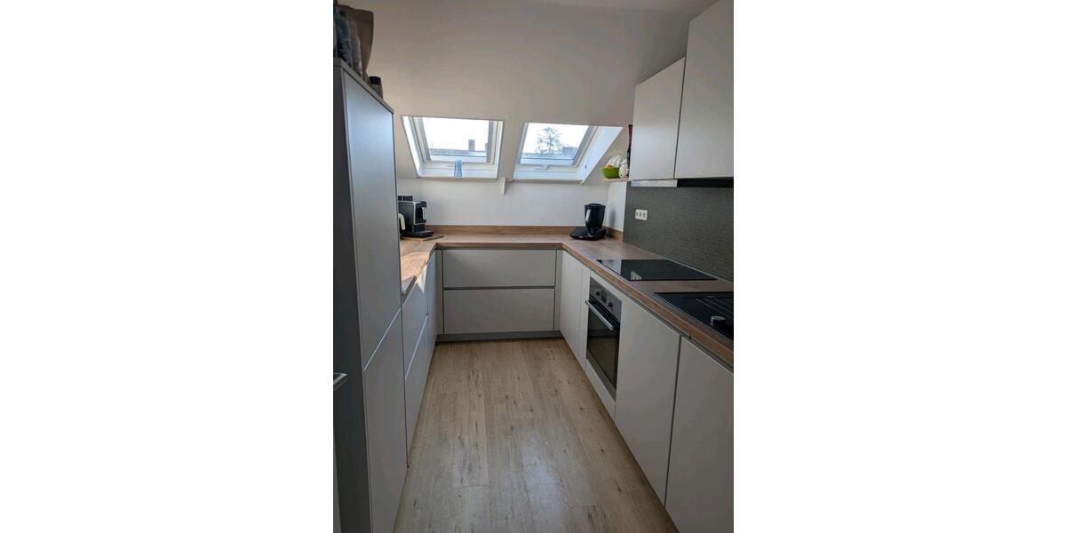 Dachgeschoßwohnung Bad Nauheim - 3 Zimmer, 91 m&sup2;, 325.000&euro; | Angebot:26348396