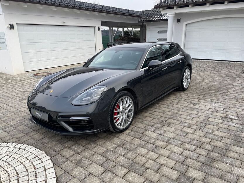Porsche Panamera 35.000 km 88.500 € München 81827