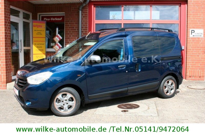 Dokker