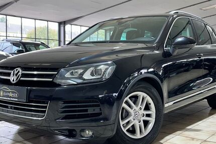 VW Touareg 355.000 km 12.900 € Oberhausen 46047
