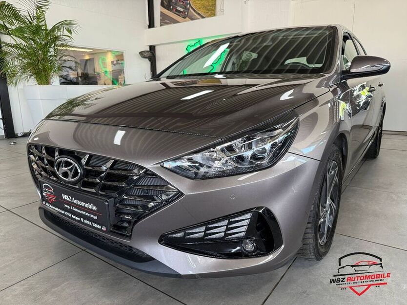 i30