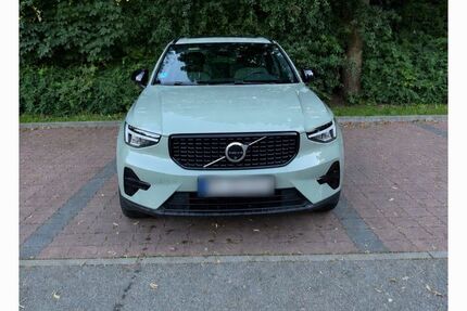 Volvo XC40 13.600 km 29.000 &euro; Hamburg 22081