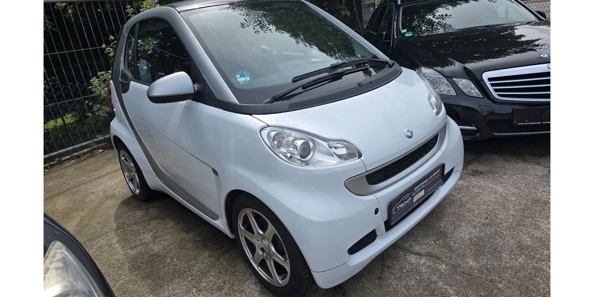 Smart ForTwo 121.231 km 5.349 &euro; Bremen 28237
