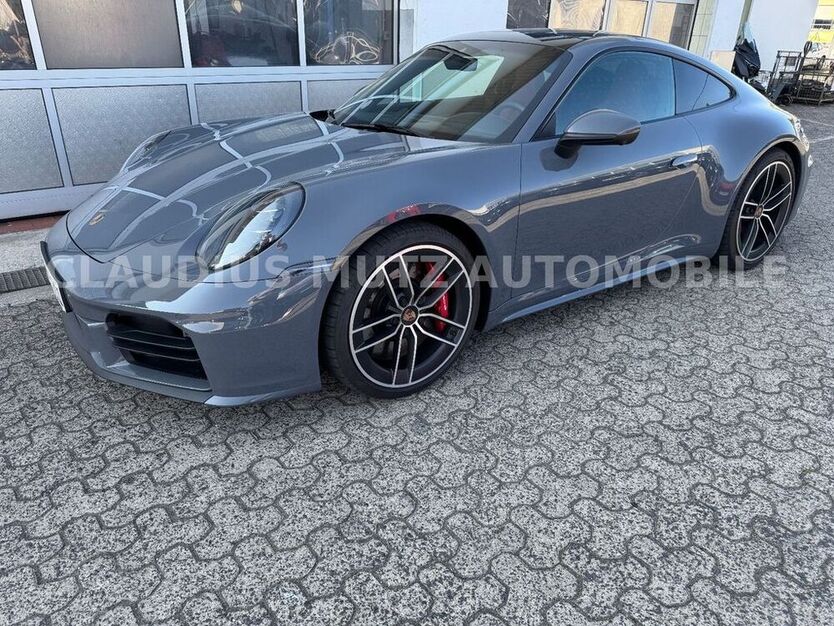 992