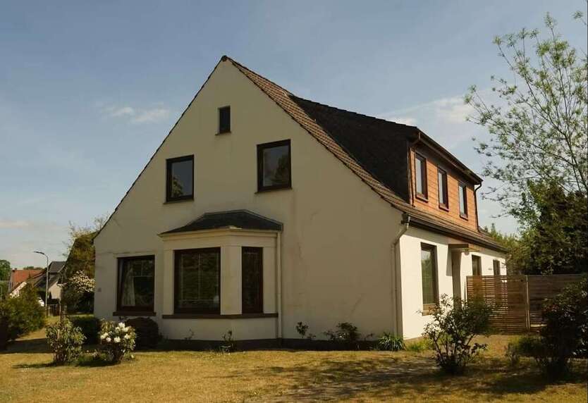 Haus zum Kaufen in BremenArbergen 430.000 € 206 m²