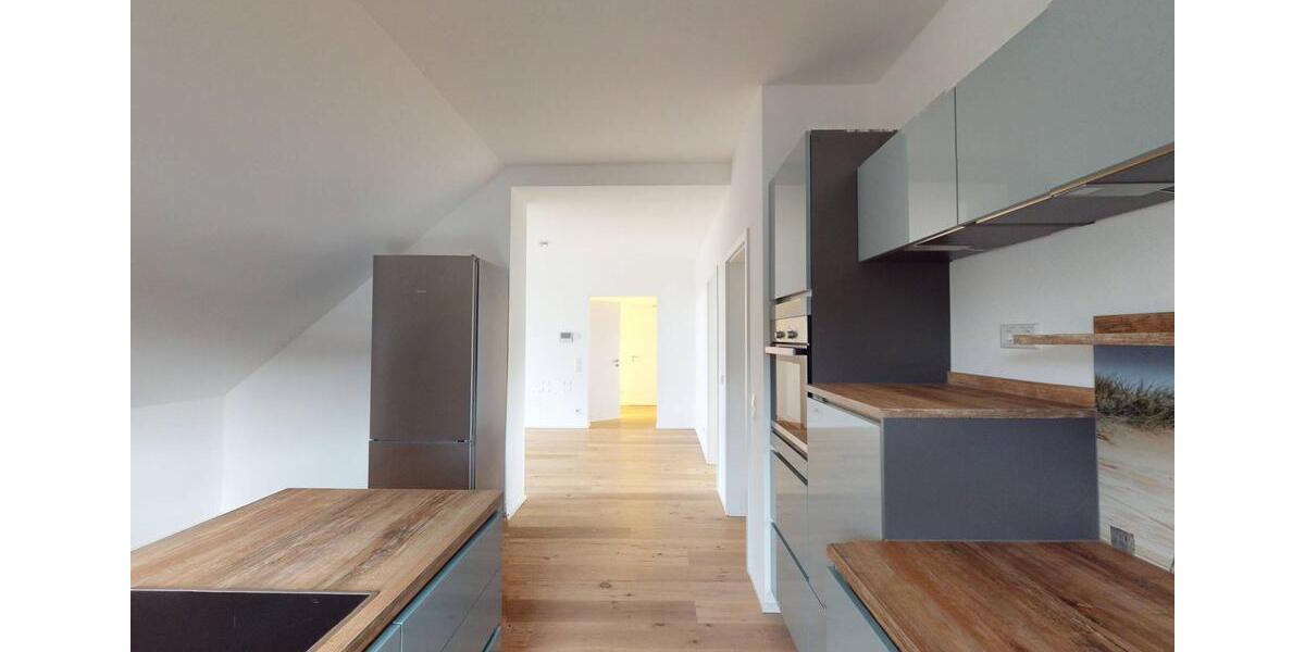 Dachgeschoßwohnung Neustadt an der Donau - 3 Zimmer, 90 m&sup2;, 900&euro; | Angebot:26632550