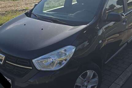 Dacia Lodgy 293.500 km 5.750 € Köln 50859