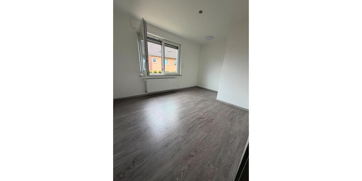 Einfamilienhaus Bad Oeynhausen - 7 Zimmer, 180 m&sup2;, 419.000&euro; | Angebot:26891030