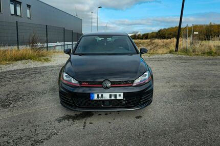 VW Golf 119.328 km 17.450 &euro; Brilon 59929