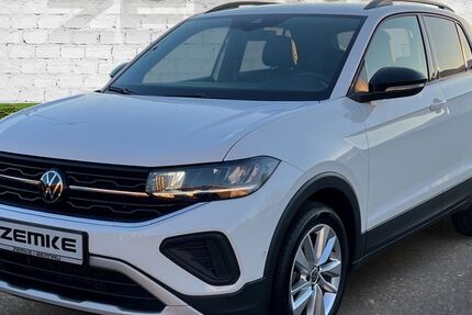 VW T-Cross 26.501 km 25.950 &euro; Bernau 16321