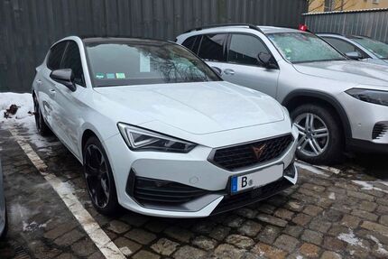Cupra Leon 35.000 km 27.900 &euro; Berlin 12203