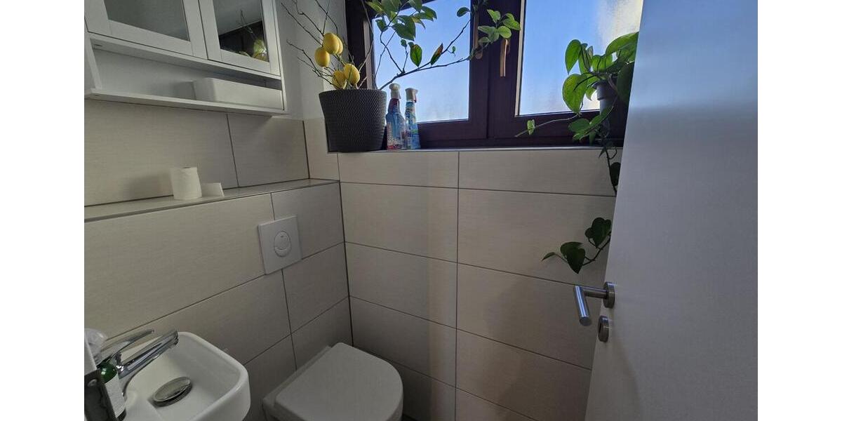 Etagenwohnung Niederdorfelden - 5 Zimmer, 138 m&sup2;, 1.400&euro; | Angebot:24763325