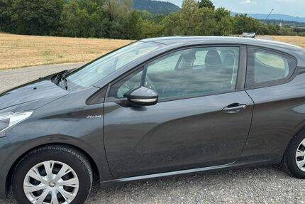 Peugeot 208 89.000 km 4.000 &euro; Balingen 72336