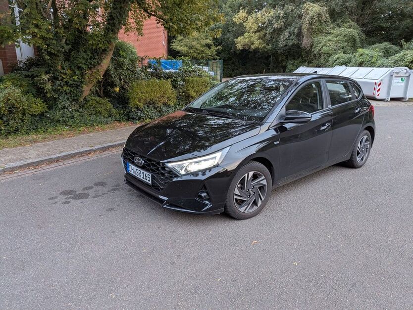 i20