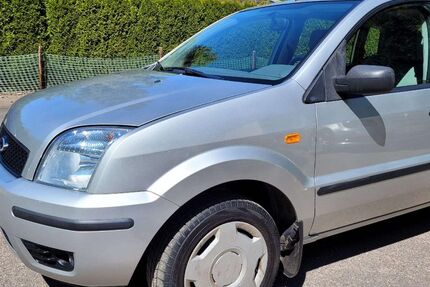 Ford Fusion 48.850 km 3.750 &euro; Frohburg 04654