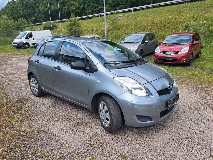 Yaris