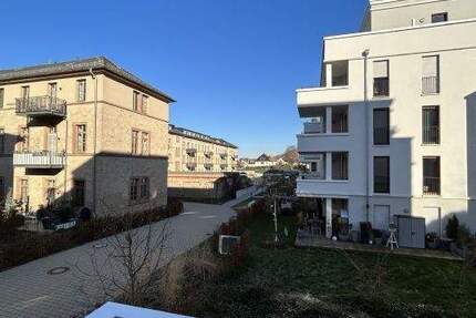 Exklusive Wohnung mit großem Balkon und 2 Tageslichtbädern - ab sofort frei 3 zimmer