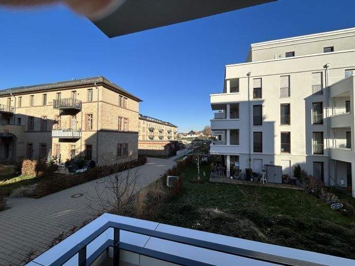 Exklusive Wohnung mit großem Balkon und 2 Tageslichtbädern - ab sofort frei 3 zimmer