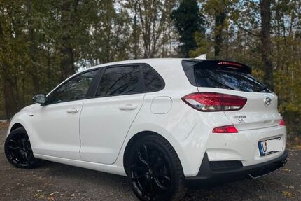 Hyundai i30 46.000 km 17.000 € Leipzig 04299