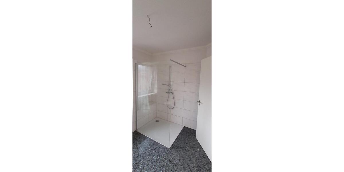 Bungalow Zetel - 3 Zimmer, 100 m&sup2;, 995&euro; | Angebot:25049152